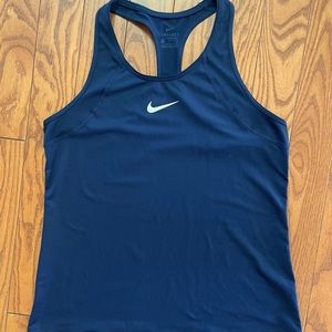 Nike tank NWOT
